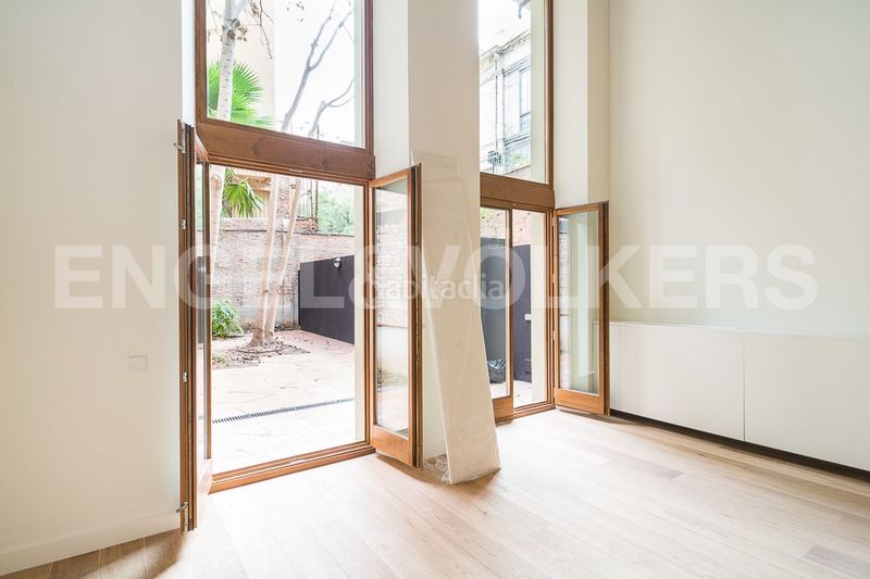 Foto 3dca26ff-4242-4220-b6f0-2a0a3da46b0c. Pis amb calefacció a Dreta de l´Eixample Barcelona