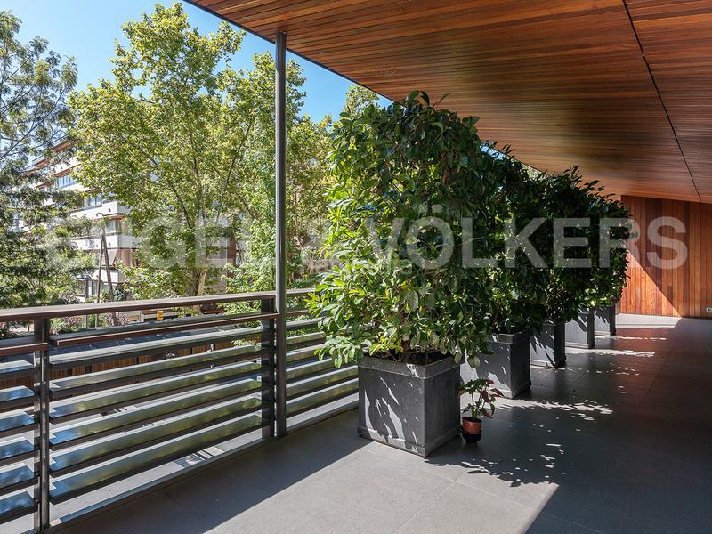 Foto 371dffb0-b5a4-49fe-a48b-2143abcb0c27. Apartamento exclusiva propiedad en la bonanova en Barcelona