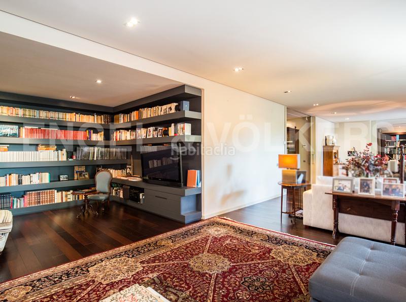 Foto ba385836-d369-45a9-98f2-37ebc4d81dfe. Apartamento exclusiva propiedad en la bonanova en Barcelona