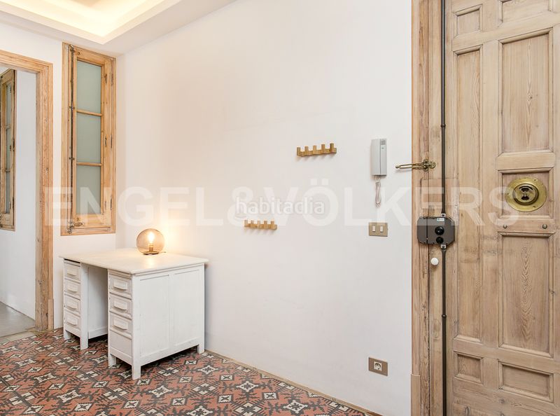 Foto b35982db-a303-4919-9762-93321d452777. Pis amb calefacció a Dreta de l´Eixample Barcelona