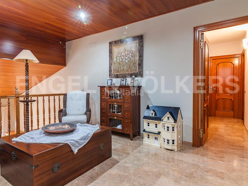 Foto 11f84b20-3397-45a0-b9dc-ded77950594d. Casa amb calefacció aparcament piscina a Castellarnau Sabadell