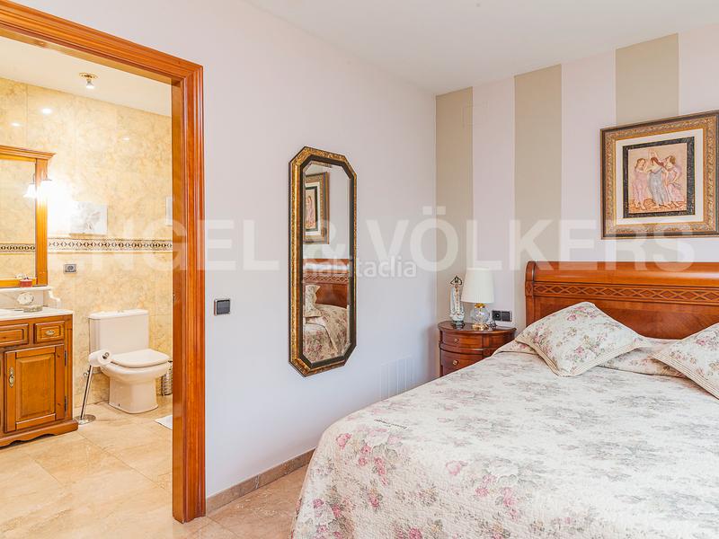 Foto 8d79440e-df1e-4617-aa1f-dcce3d3f9583. Casa amb calefacció aparcament piscina a Castellarnau Sabadell