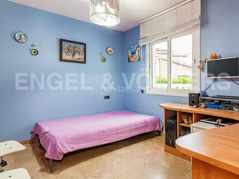 Foto 944e3ac3-b615-4751-8987-32ec8291a424. Casa amb calefacció aparcament piscina a Castellarnau Sabadell