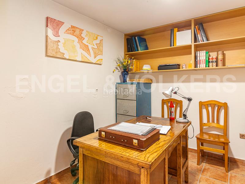 Foto add18939-5b77-4949-9427-3d3dea277a30. Casa amb calefacció aparcament piscina a Castellarnau Sabadell