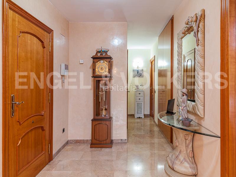 Foto c47801b1-4b50-40a8-9696-73e2b665186a. Casa amb calefacció aparcament piscina a Castellarnau Sabadell