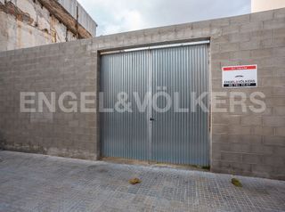 Solar urbano en Centre Vila. Parcela para proyecto de edificación de pisos