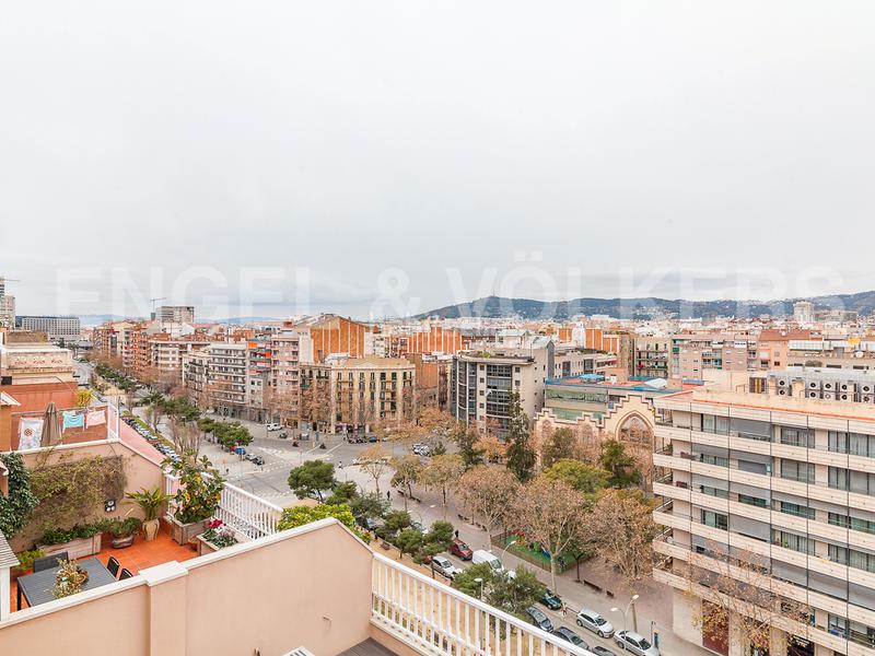 Foto 4a6d5d19-d6aa-44eb-9b9f-dff757b2981b. Ático exclusivo ático dúplex en eixample esquerra en Barcelona