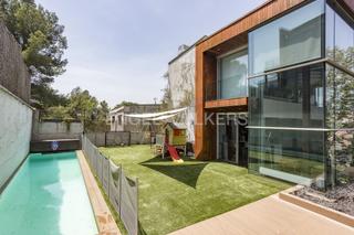 Maison à Papiol (El). Casa de diseño moderno y sofisticado.