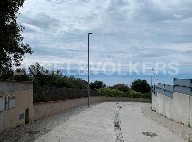 Foto b2c80229-e5de-4651-97d1-fd855828106a. Terreno residencial fantástico terreno con vistas mar en Mataró