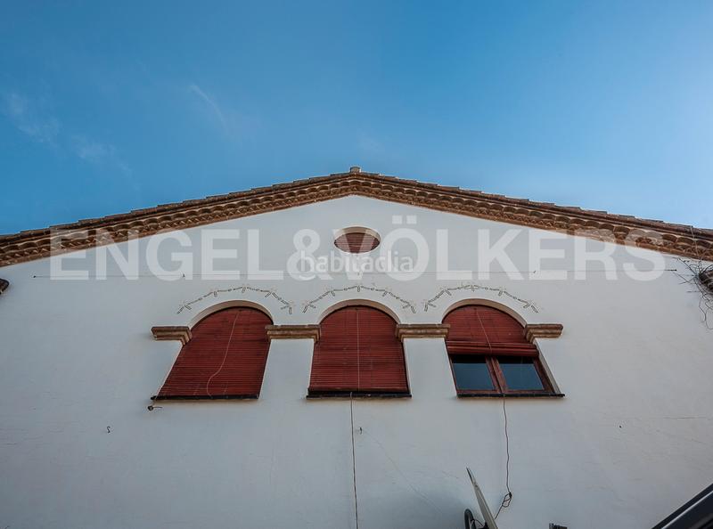Foto f9b97094-21c5-4342-9fe6-d8571017ea36. Masía masia 2.700m2 con vistas al mar premia de dalt en Premià de Dalt