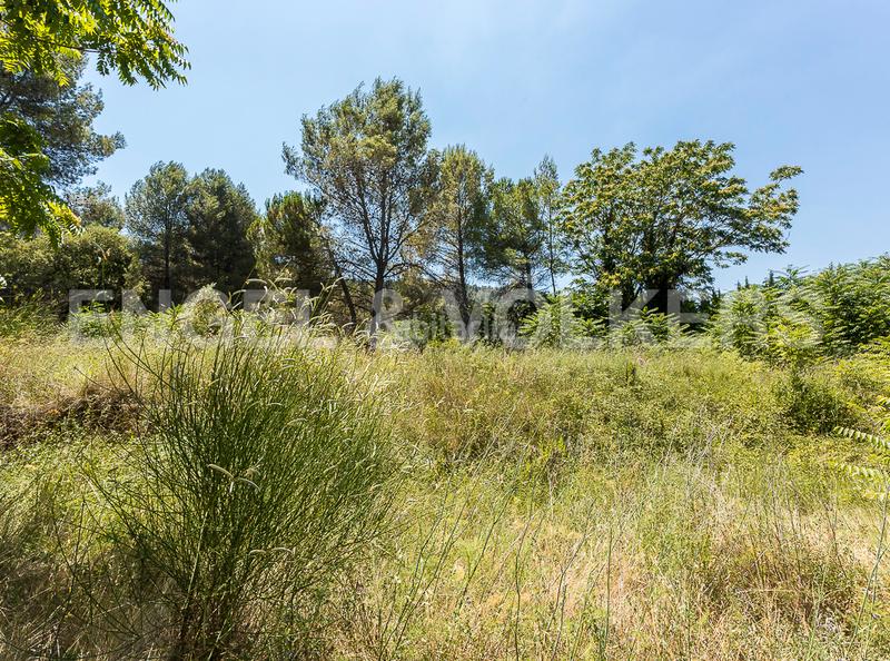 Foto ffacddbc-1af8-4060-a761-3ba50259d47e. Residential plot in Castellví de Rosanes