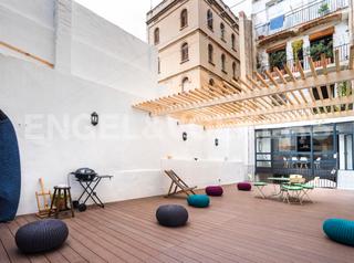 Piccolo appartamento in Raval. Piso principal con patio en calle hospital