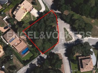 Solar urbano en Sant Pere de Vilamajor. Terreno en ubicación privilegiada
