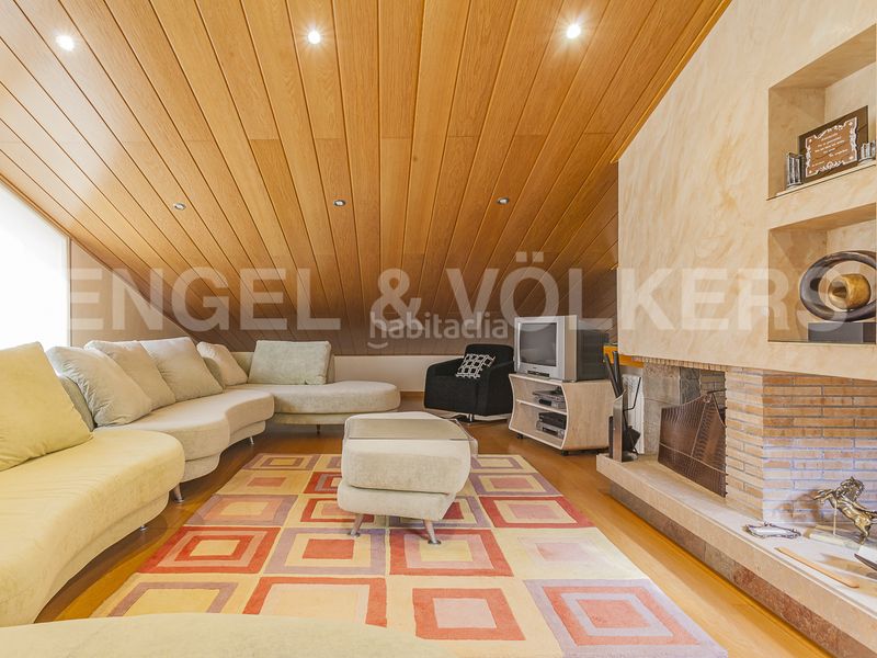 Foto ae076ce6-e985-4689-aae0-11a5c5d60db8. Casa amb calefacció aparcament piscina a Viladecavalls