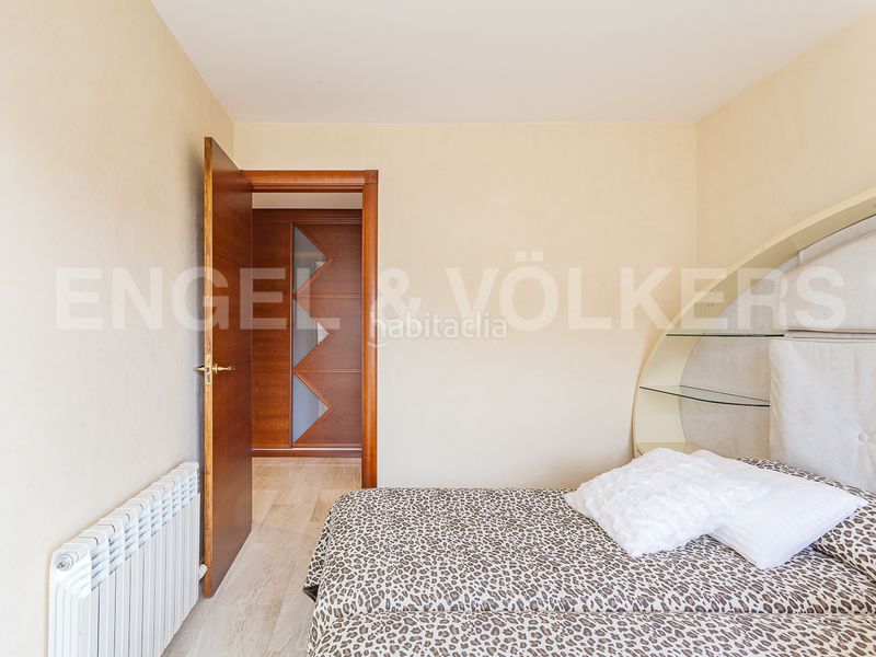Foto c3a898a0-7c2c-44ea-841d-957c32806716. Casa amb calefacció aparcament piscina a Viladecavalls