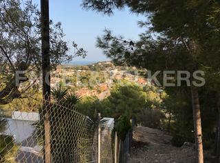 Residential Plot in Costa Cunit - Els Jardins - Els Rosers. Gran terreno con vistas al mar y las montañas