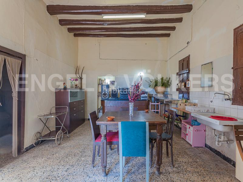 Foto f9c39705-a5b4-4b18-a2df-4e1070389d9b. Masia amb calefacció aparcament a Sant Muç Rubí