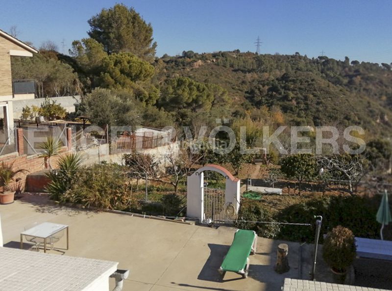Foto 12d41fef-6f0e-443a-af72-dd71c27b208d. Terreno residencial magnifico terreno soleado en Castellbisbal