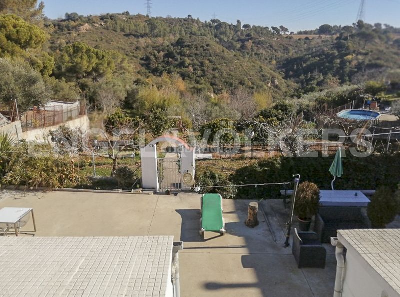 Foto b5918560-b875-4901-b66e-2e13e8649eda. Terreno residencial magnifico terreno soleado en Castellbisbal