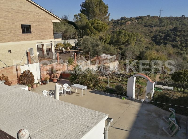 Foto c0e574a6-747f-424c-812d-51edebf8fd87. Terreno residencial magnifico terreno soleado en Castellbisbal