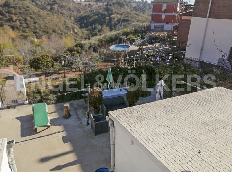Foto e17400ea-55bb-4fbb-880f-770efab02311. Terreno residencial magnifico terreno soleado en Castellbisbal