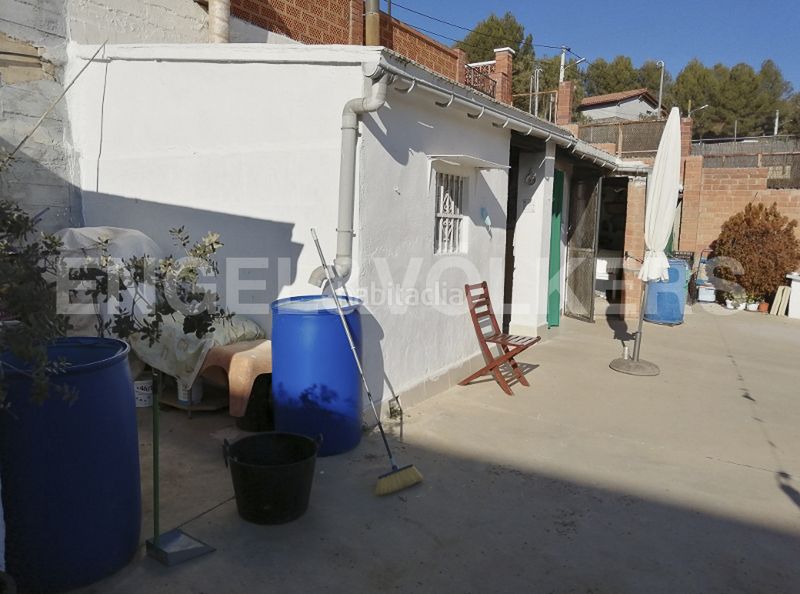 Foto f8c4b280-0402-4d67-b7ed-c61e79fb9ad8. Terreno residencial magnifico terreno soleado en Castellbisbal