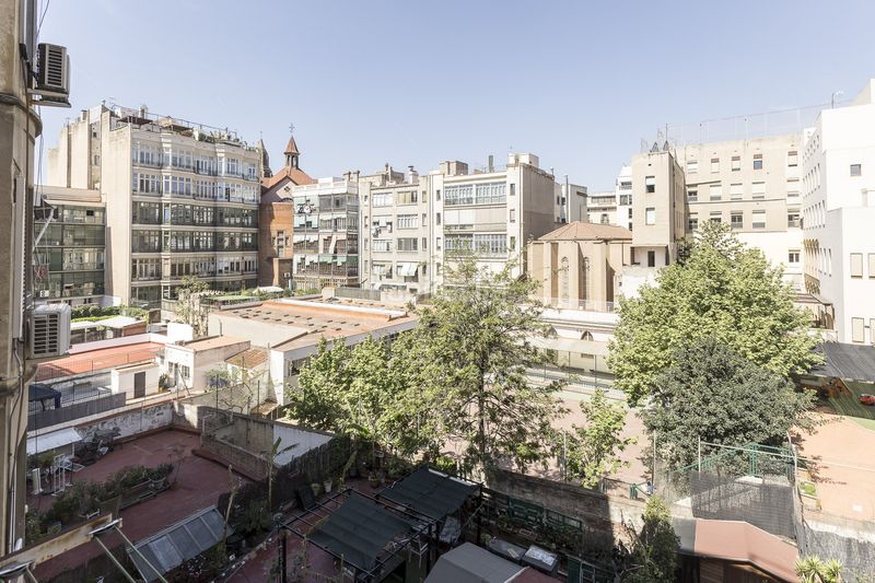 Foto 92e7d58f-bd7e-4248-a7cd-48e60386834f. Pis amb calefacció a Dreta de l´Eixample Barcelona
