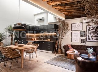 Loft à Raval. Loft de diseño con solarium en el raval