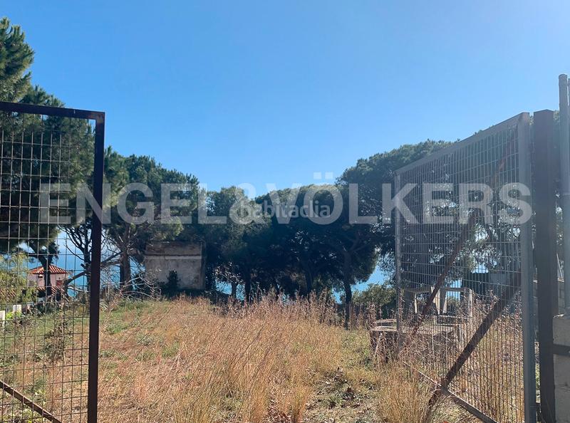 Foto ad7a9344-c353-4ffd-bea3-eb6f5d73b876. Terreno residencial exclusivo terreno a vista mar en Arenys de Mar