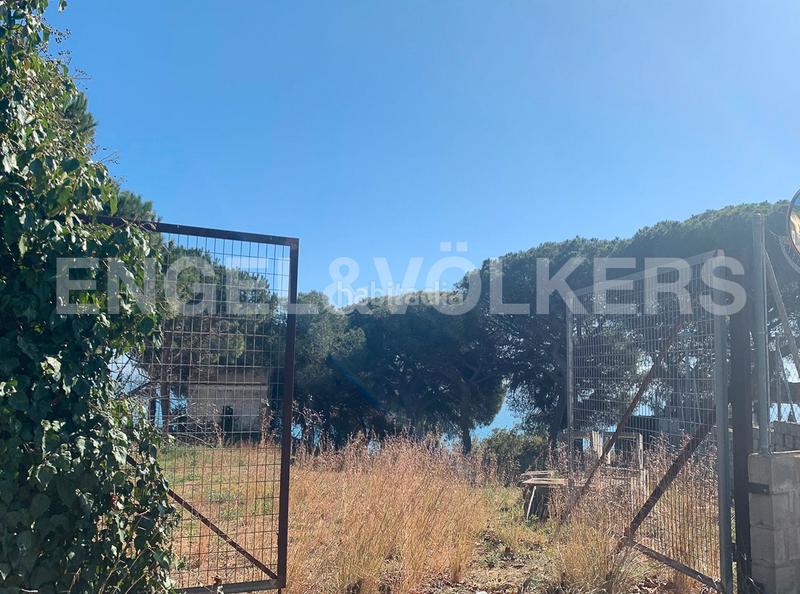 Foto bbc2eb9b-dea7-4b9c-8f23-51ed1b9820ee. Terreno residencial exclusivo terreno a vista mar en Arenys de Mar