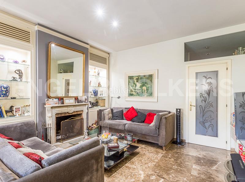 Foto 00589841-3402-4499-9a76-1b9fb05a9ab1. Casa adossada amb calefacció aparcament a Centre Badalona