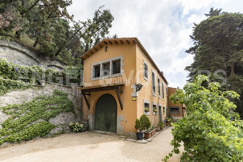 Foto e693d2b7-635d-4104-9a75-943b7792cef1. Casa amb calefacció aparcament a Arenys de Munt