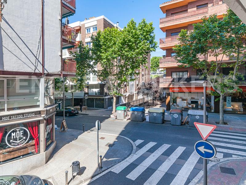 Foto fce624c4-f4c2-4856-87ce-6ed26bb230b0. Apartament amb calefacció aparcament a Centre - Estació Sant Cugat del Vallès