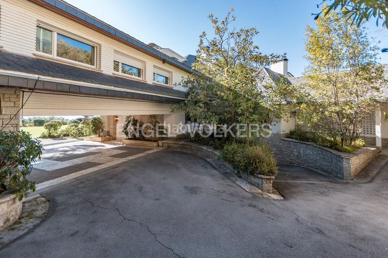 Foto 020ba70a-a1da-4c6a-b35a-f71cdfe7f28a. Casa propiedad singular en Cabrils