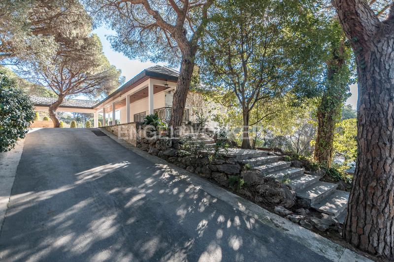 Foto f152709b-625b-4304-af01-30a8a10fb030. Casa propiedad singular en Cabrils