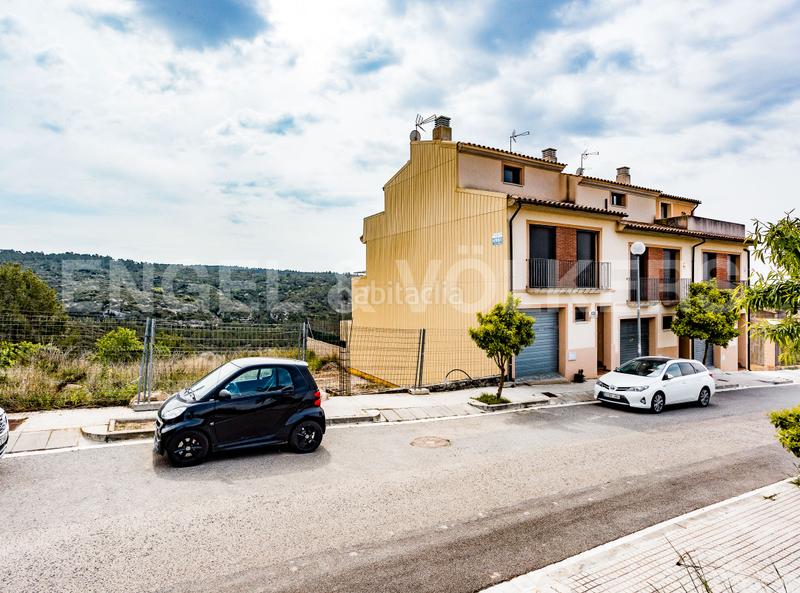 Foto c41d8465-84d1-4881-b507-1e0a27382f4d. Haus mit heizung parking in Castellet i la Gornal