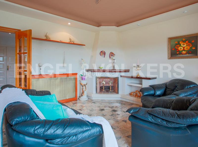 Foto a94e0b2b-de67-4b17-b713-d4755d0a1635. Casa chalet unifamiliar con piscina y privacidad en Dosrius