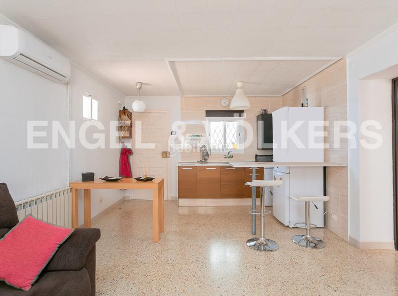 Foto 1decc879-853a-404e-a215-0fd39457d241. Casa con riscaldamento parcheggio piscina in La Miranda Esplugues de Llobregat