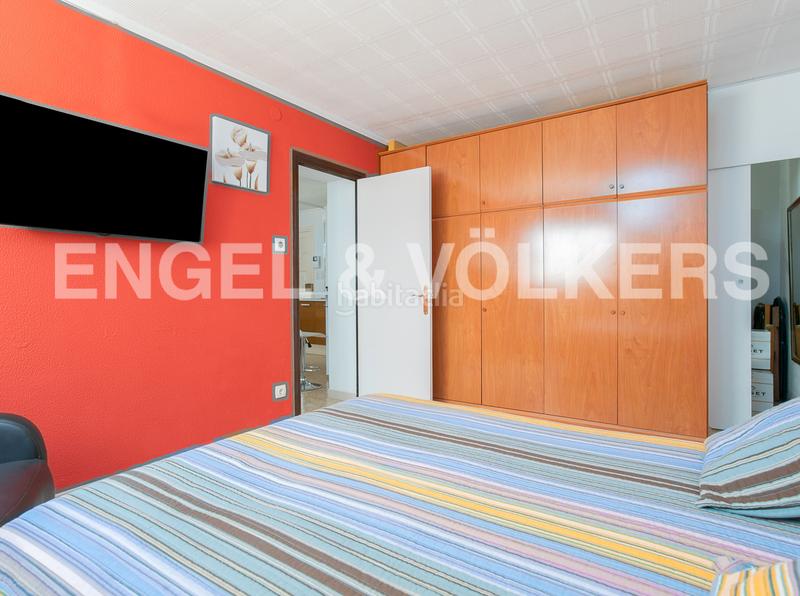 Foto 5a309664-7187-40da-bb8d-251808583dc5. Casa con riscaldamento parcheggio piscina in La Miranda Esplugues de Llobregat