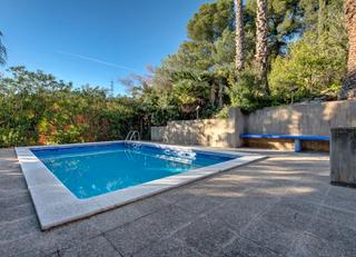 Casa a La Plana-Bellsoleig. Unifamiliar con privacidad y bonitas vistas