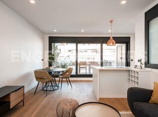 Àtic  Via augusta. Atico a estrenar con terraza en galvany