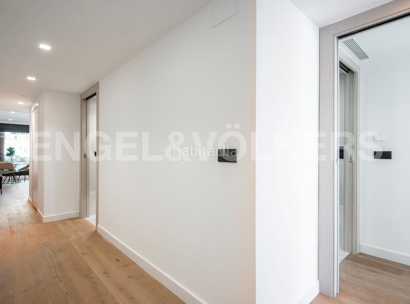 Foto c86ef5dc-1e8e-4459-ba69-642db6bda97d. Attique avec chauffage dans Sant Gervasi - Galvany Barcelona