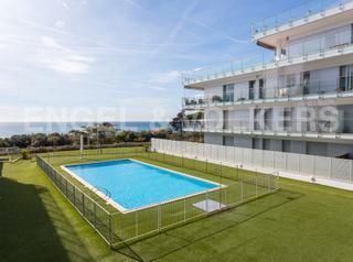 Àtic a Can Sans. Ático a estrenar con piscina comunitaria