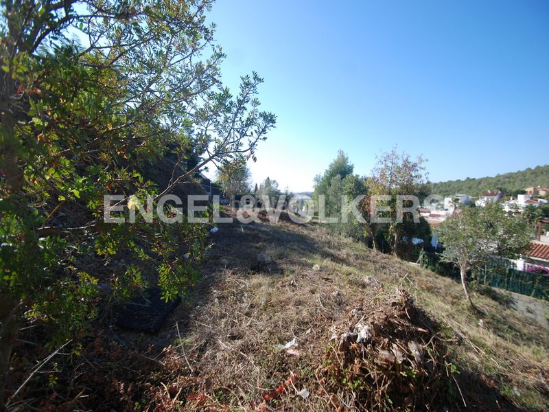 Foto 8e3724c3-1886-4d52-b389-052620ba7213. Terreny residencial a Levantina - Montgavina - Quintmar Sitges