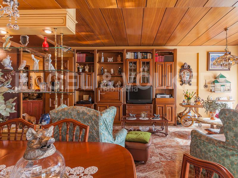 Foto cae93c96-5dbd-45ee-994d-5661c71b1555. Appartement avec chauffage dans La Salut Barcelona