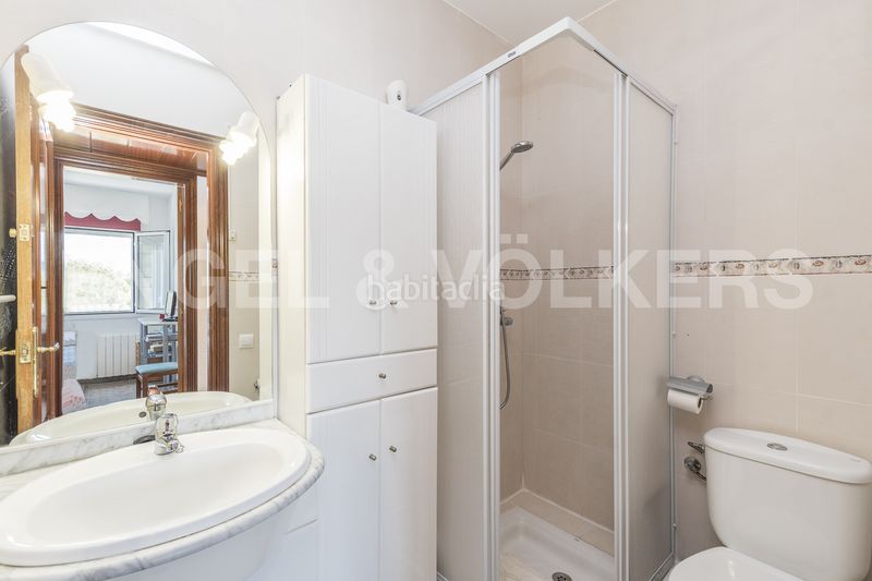 Foto 43578719-4218-4cc1-b696-2110ea4dbb8e. Casa amb calefacció aparcament piscina a Niàgara Parc -Àgora Parc Tordera