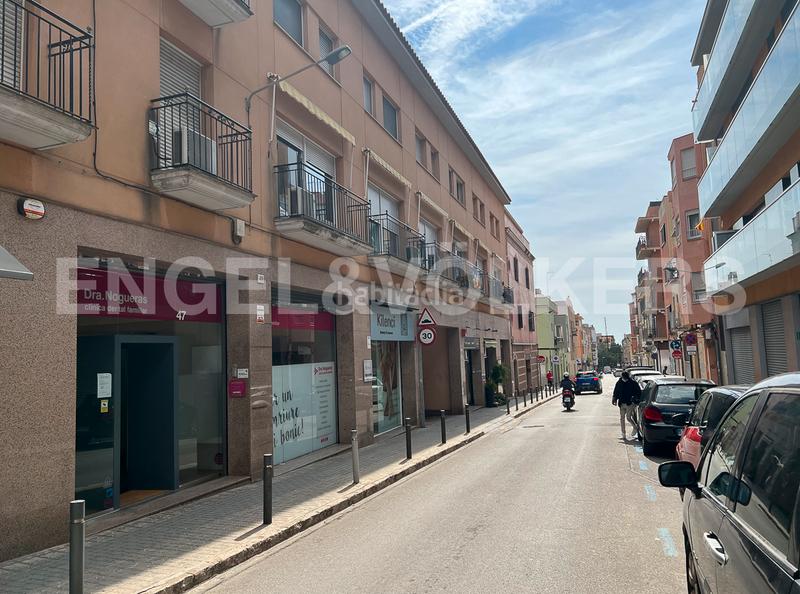 Foto 0aad589c-f608-4ed4-99dc-ac7d3f1c3e7a. Àtic amb calefacció aparcament piscina a Eixample Mataró