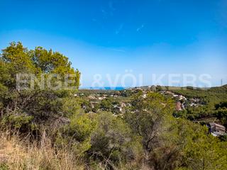 Residential Plot in Costa Cunit - Els Jardins - Els Rosers. Terreno con vistas al mar y la montaña
