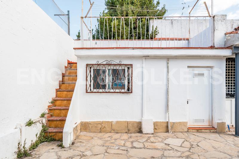 Foto 54917825-3f08-45eb-bcb3-5360b2d4f410. Casa  unifamiliar en playa en Lluminetes Castelldefels