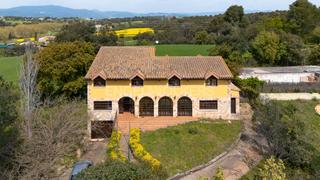 Casa a Palau-solità i Plegamans. Bonita casa rústica en venta a 20 min de barcelona